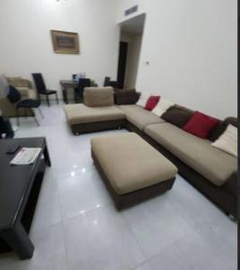L Shape Sofa Set for Sale