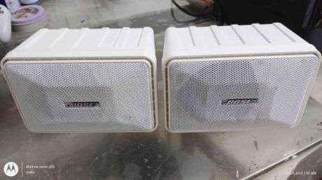 Pair of Bose 101 Series II Music Monitor Speaker