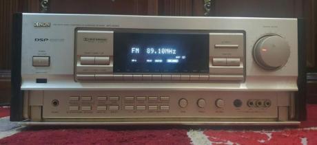DENON AVR 3000G Amplifier for sale in very Good Condition.