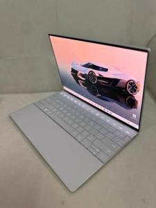 Dell XPS 9320 i7 12th Generation 32 GB RAM 1 TB SSD 4K Touchscreen