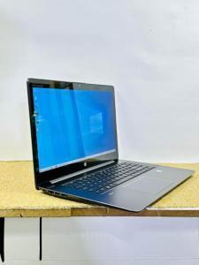 HP ZBOOK STUDIO -