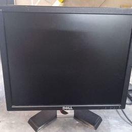 Dell 17 Inch LCD