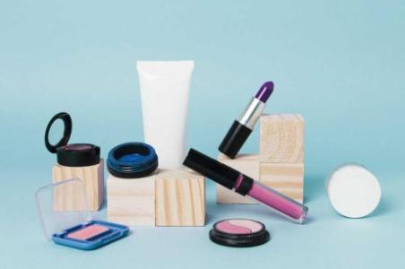 Cosmetic Manufacturing Companies in Dubai