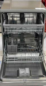 LG 2 rack dishwasher excellent condition