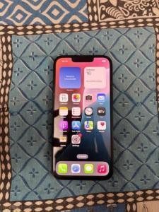 iPhone 14 Midnight Blue