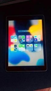 Apple IPAD Air 2 Neat And Clean