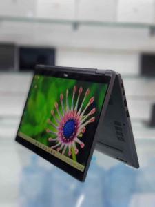 Dell 7390 2 in 1 Core i5 8th