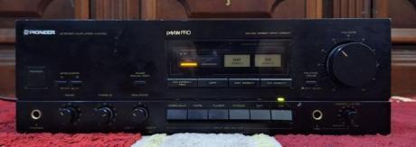 PIONEER Stereo Amplifier A-X720 for Sale in Very Good Condition.