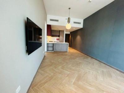 1 bhk Semi Furnished