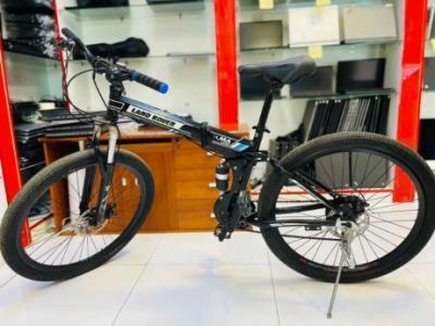 Land Rover-branded mountain Cycle