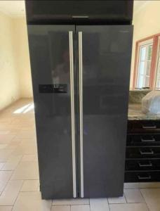 Sharpa fridge 2 door
