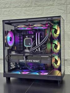RYZEN 7 7800X3D WITH RTX 4080 16GB