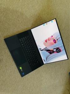 Dell XPS 15 9710 -