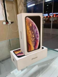 iPhone XS 256GB storage