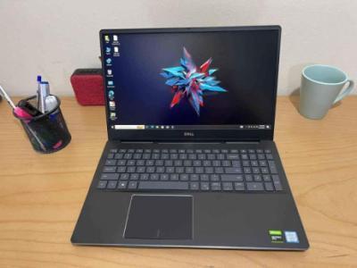 Dell Vostro 7590 15.6" Laptop