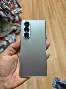 Samsung zfold 7 silver