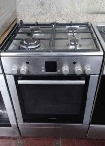 Bosch 4 burner full gass