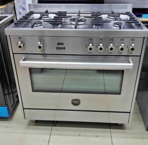 Bertazzoni top gas oven electric