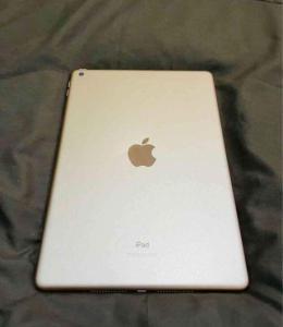 Apple iPad 6th generation