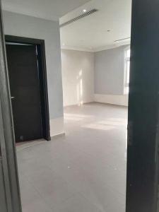 Master &studio;available