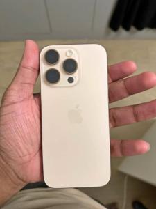 16 PRO 256GB WITH BOX