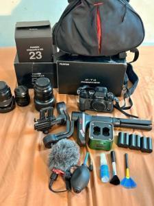 Fujifilm X-T4 – Pristine Condition – Full Professional Bundle