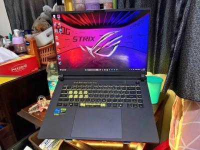 Asus rog strix g16
