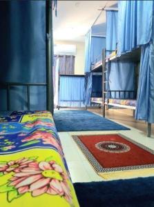 EXECUTIVE BEDSPACE AVAILABLE IN FURNISHED APARTMENT