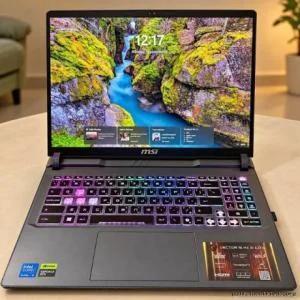 MSI Vector 16 HX AI RTX 5080 Gaming Laptop