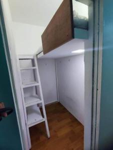 Closed Partition Available